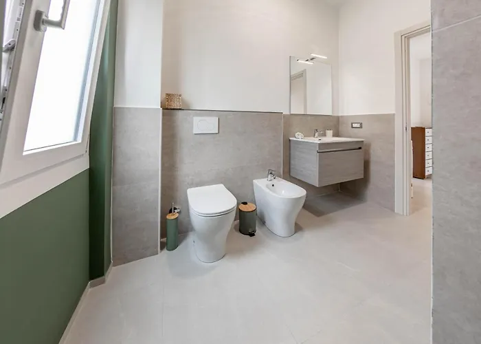 H11 Casa Mare Smeraldo Parcheggio 아파트