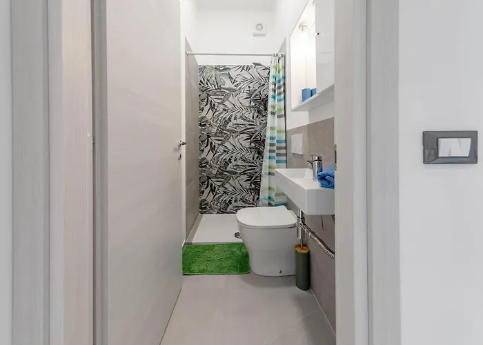 H11 Casa Mare Smeraldo Parcheggio 아파트 샌로렌조알메어